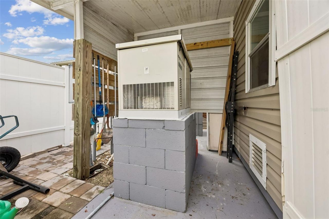 329 Paradise Circle , Satsuma, FL 32189 Photo