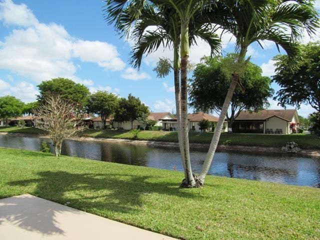 6285 Tall Cypress Circle, Greenacres, FL 33463 Photo