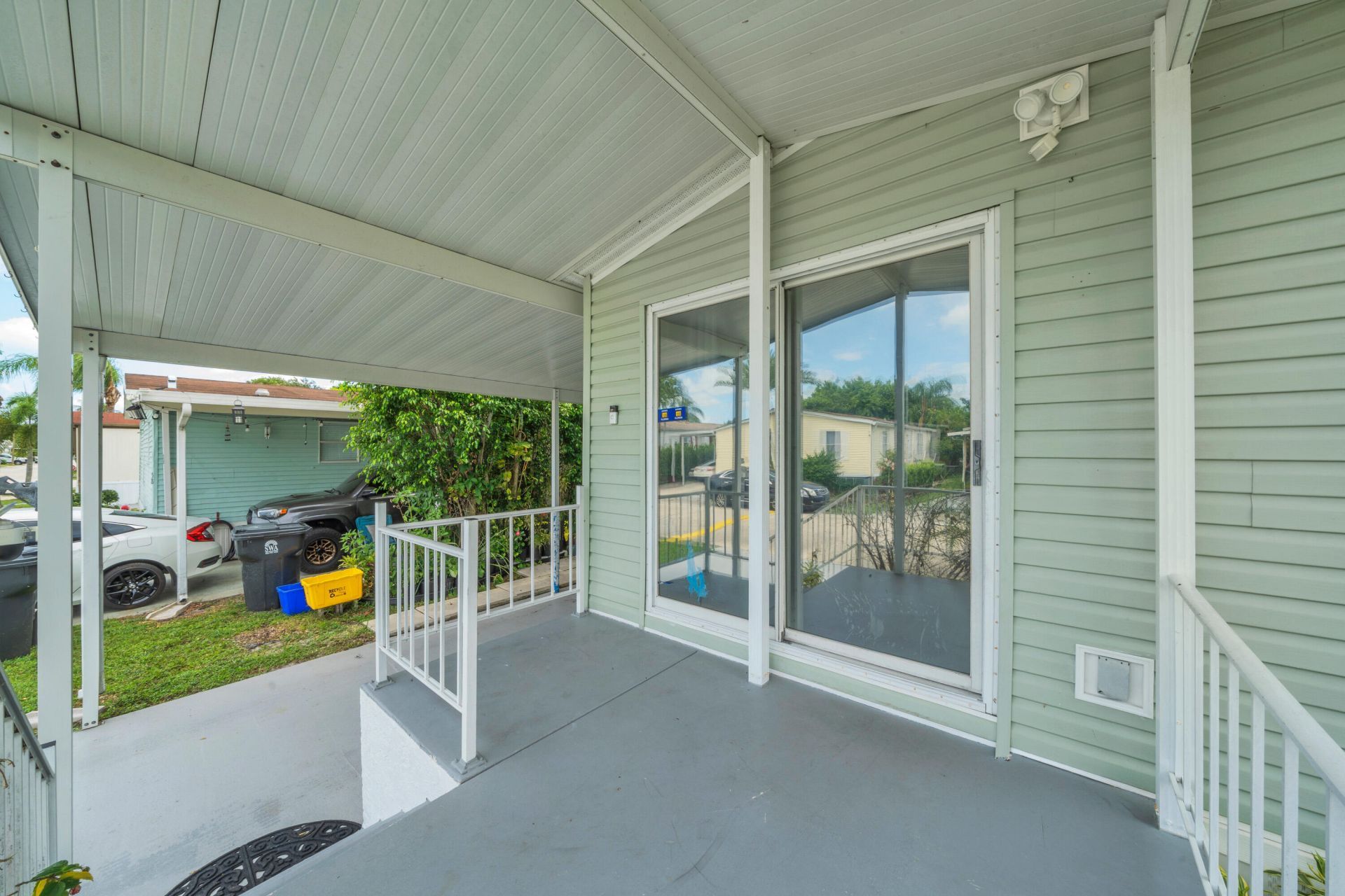 59 Plantation Blvd, Lake Worth, FL 33467 Photo