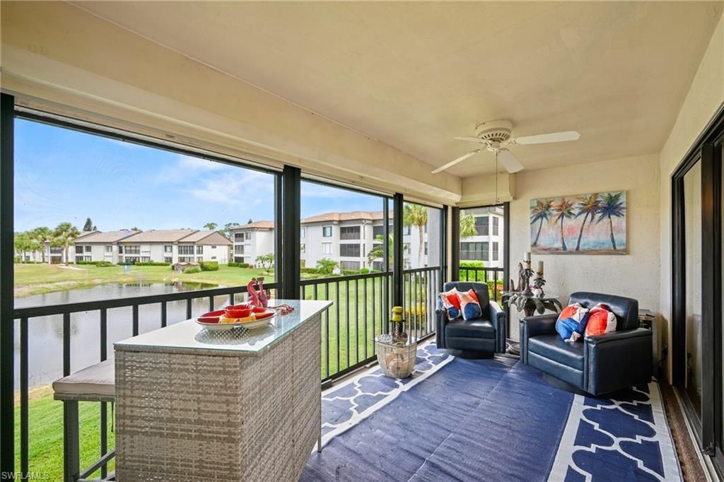 5830 Trailwinds Dr, Unit 824, Fort Myers, FL 33907 Photo