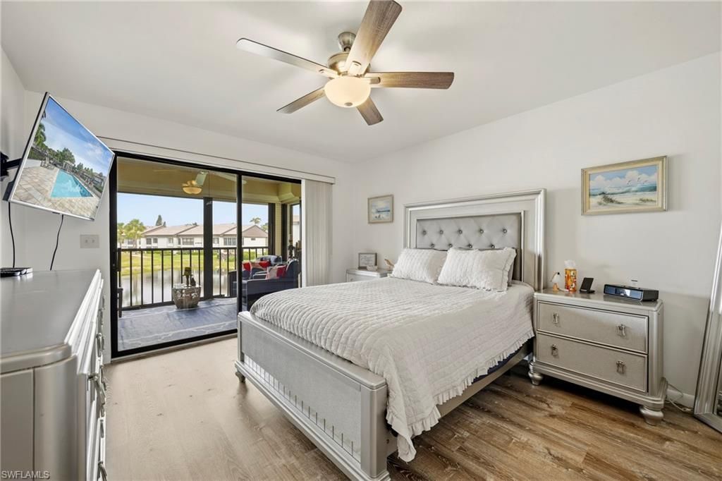 5830 Trailwinds Dr, Unit 824, Fort Myers, FL 33907 Photo