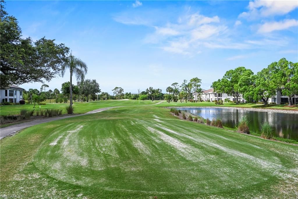 5830 Trailwinds Dr, Unit 824, Fort Myers, FL 33907 Photo