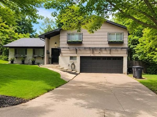3554 Cromart Court N, Fort Worth, TX 76133