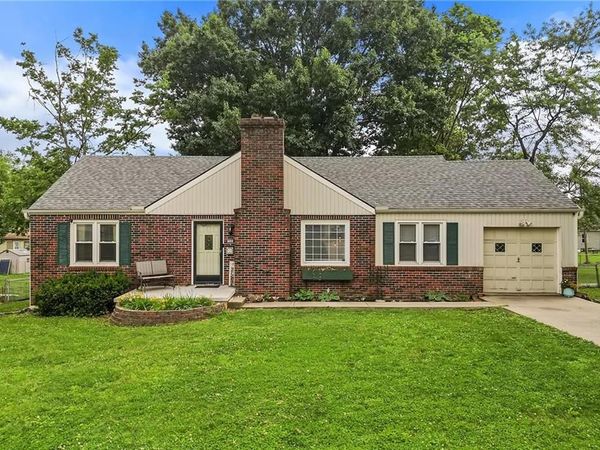111 Northview Drive, Excelsior Springs, MO 64024