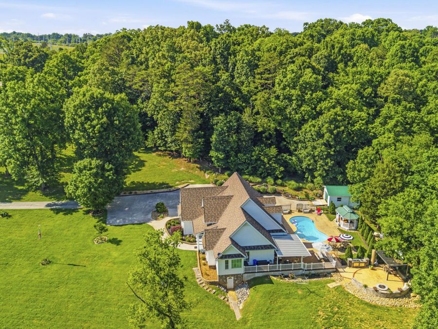 Property Image 6