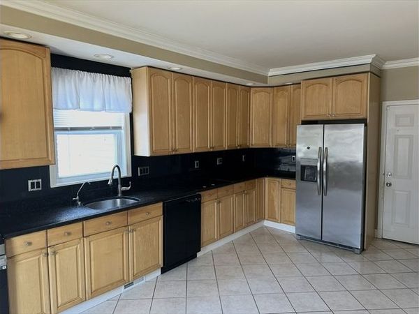 4 Seafoam Avenue, Unit 1, Winthrop, MA 02152