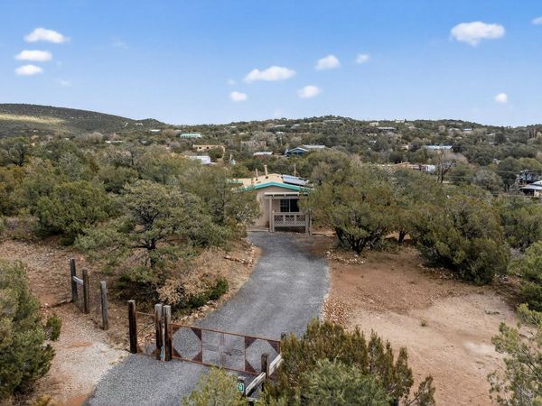9 Mikes Place , Sandia Park, NM 87047
