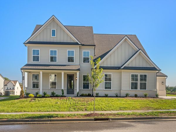 448 Tomlinson Pointe Dr, Mount Juliet, TN 37122