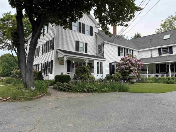 6 Griffin Avenue, Unit A, Londonderry, NH 03053