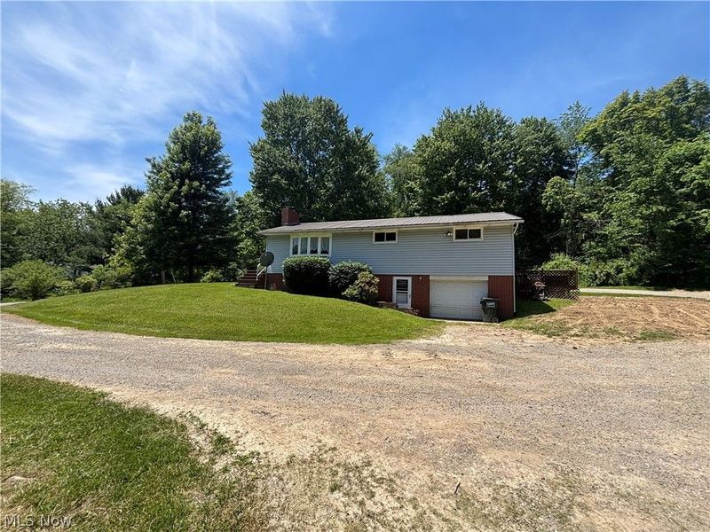 6601 Mapleton Street SE, East Canton, OH 44730 Photo 27