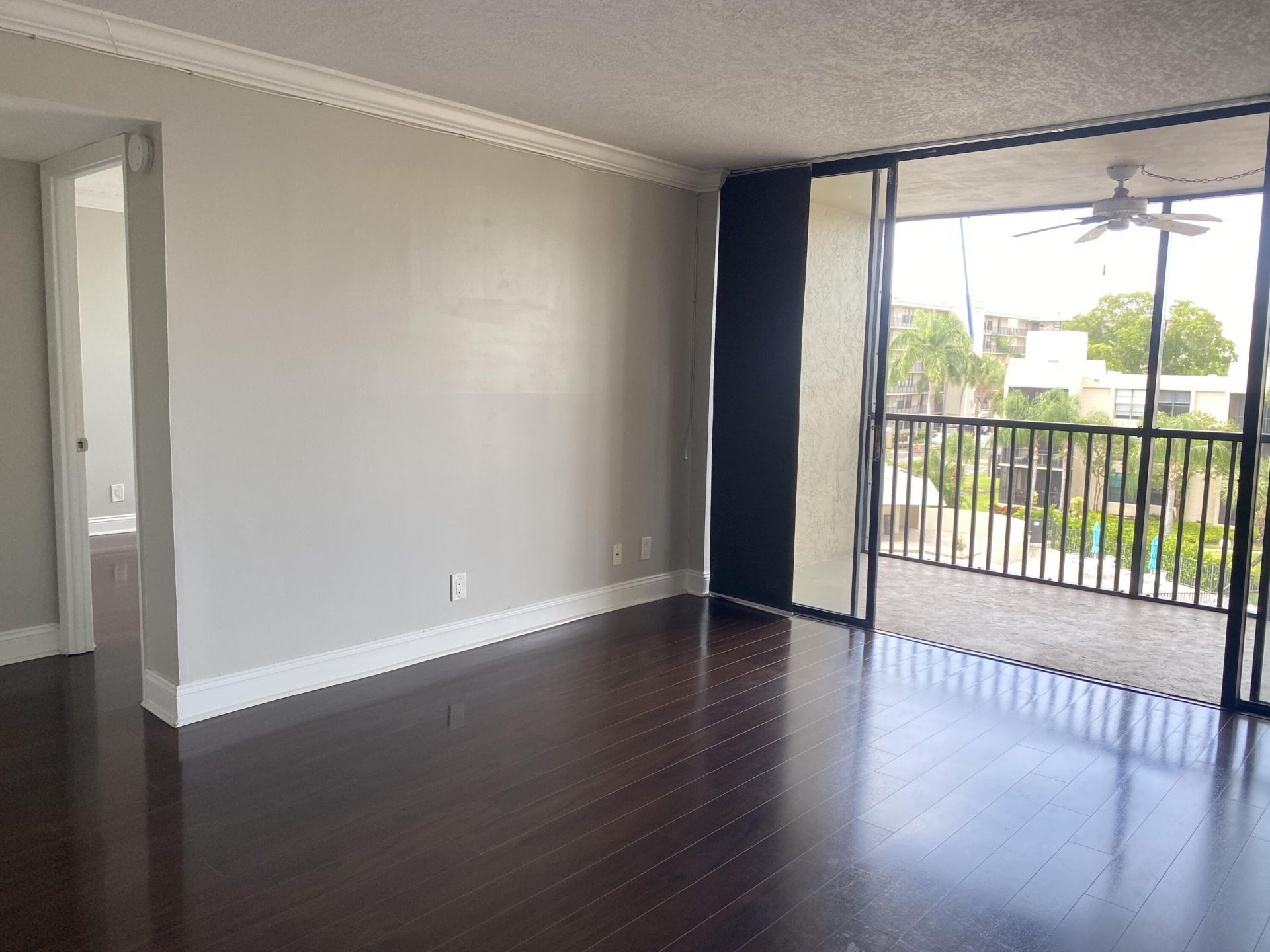9 Royal Palm Way, Unit 403, Boca Raton, FL 33432 Photo