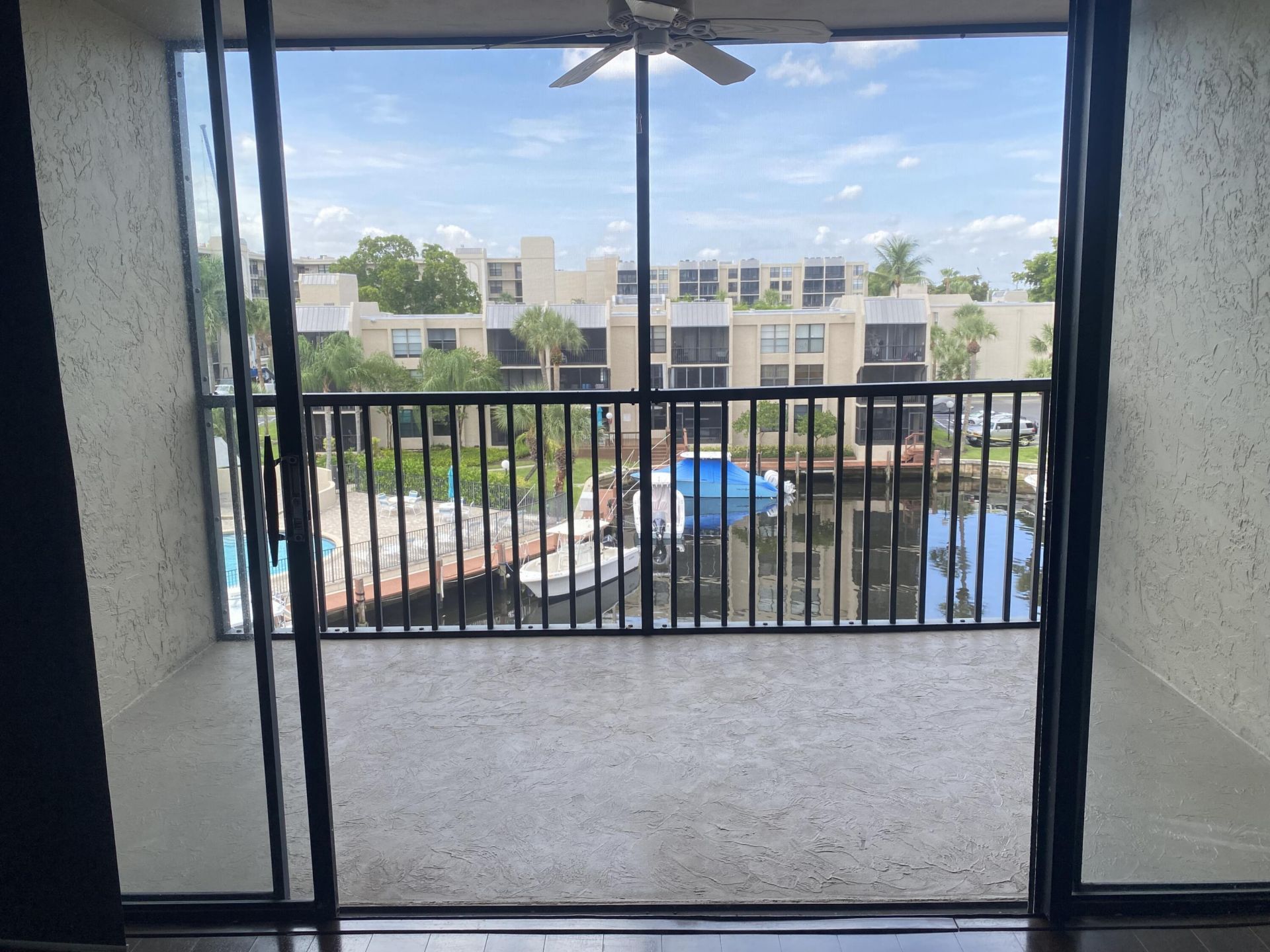 9 Royal Palm Way, Unit 403, Boca Raton, FL 33432 Photo