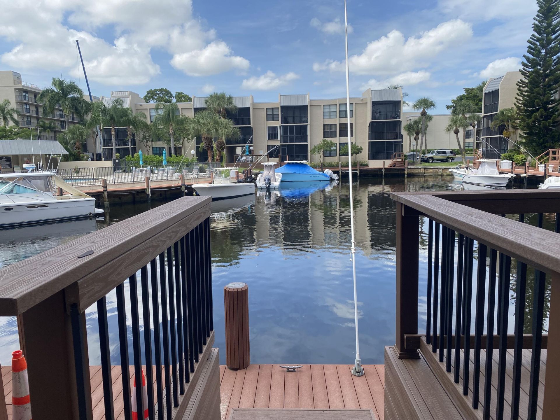 9 Royal Palm Way, Unit 403, Boca Raton, FL 33432 Photo