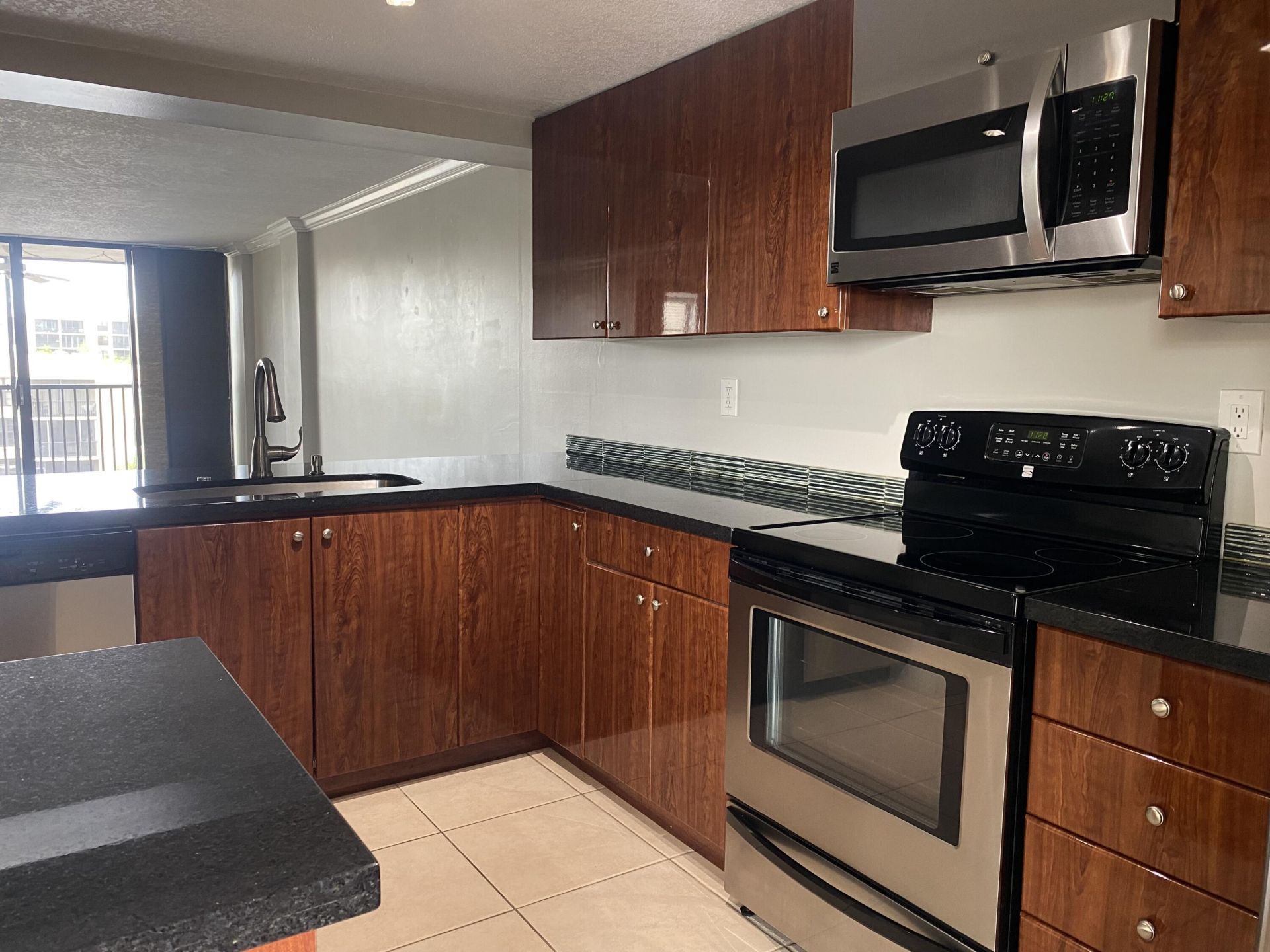 9 Royal Palm Way, Unit 403, Boca Raton, FL 33432 Photo