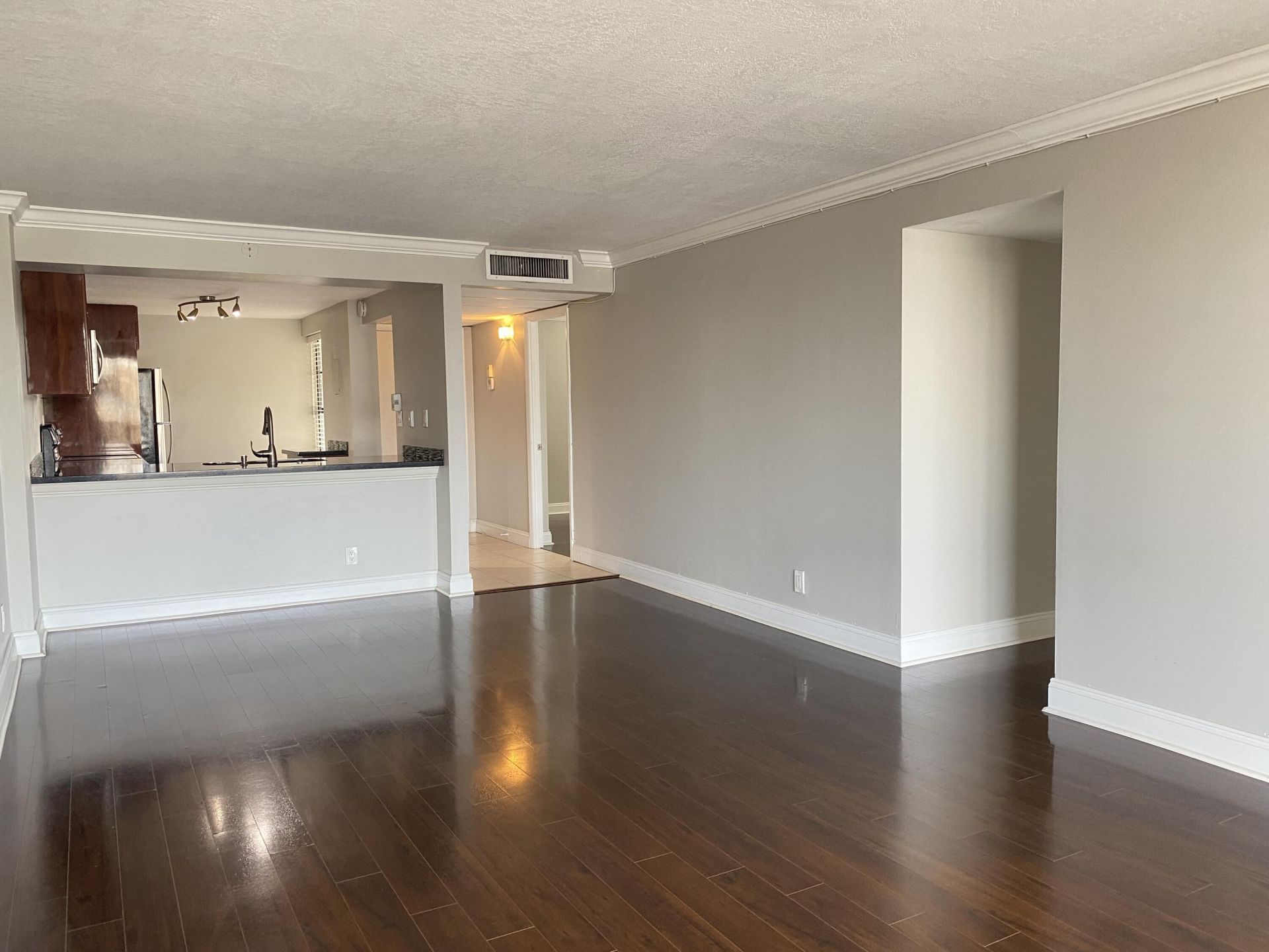 9 Royal Palm Way, Unit 403, Boca Raton, FL 33432 Photo