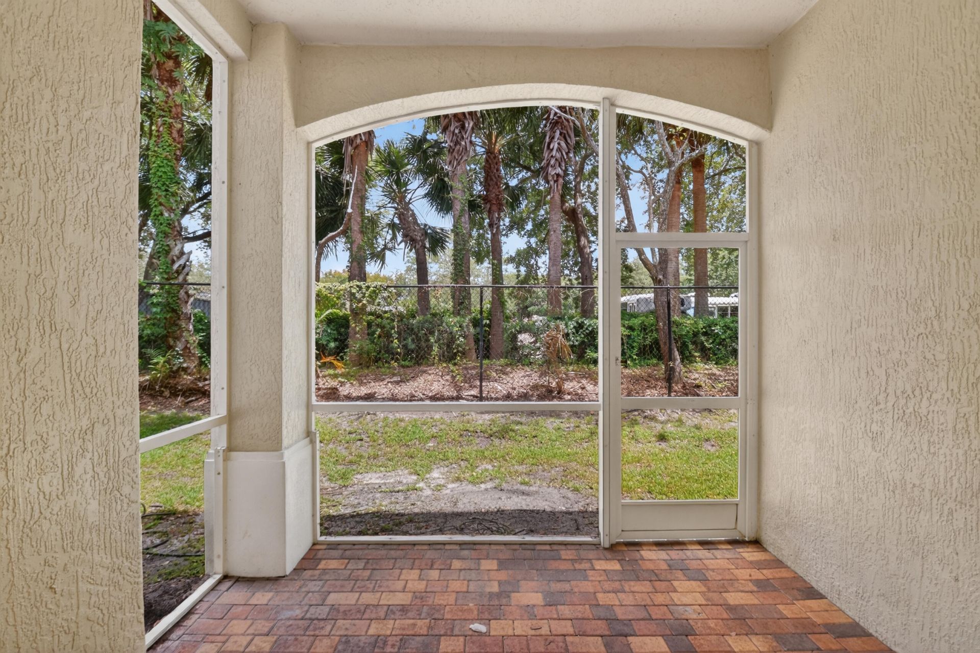 6421 Bella Circle, Unit 303, Boynton Beach, FL 33437 Photo