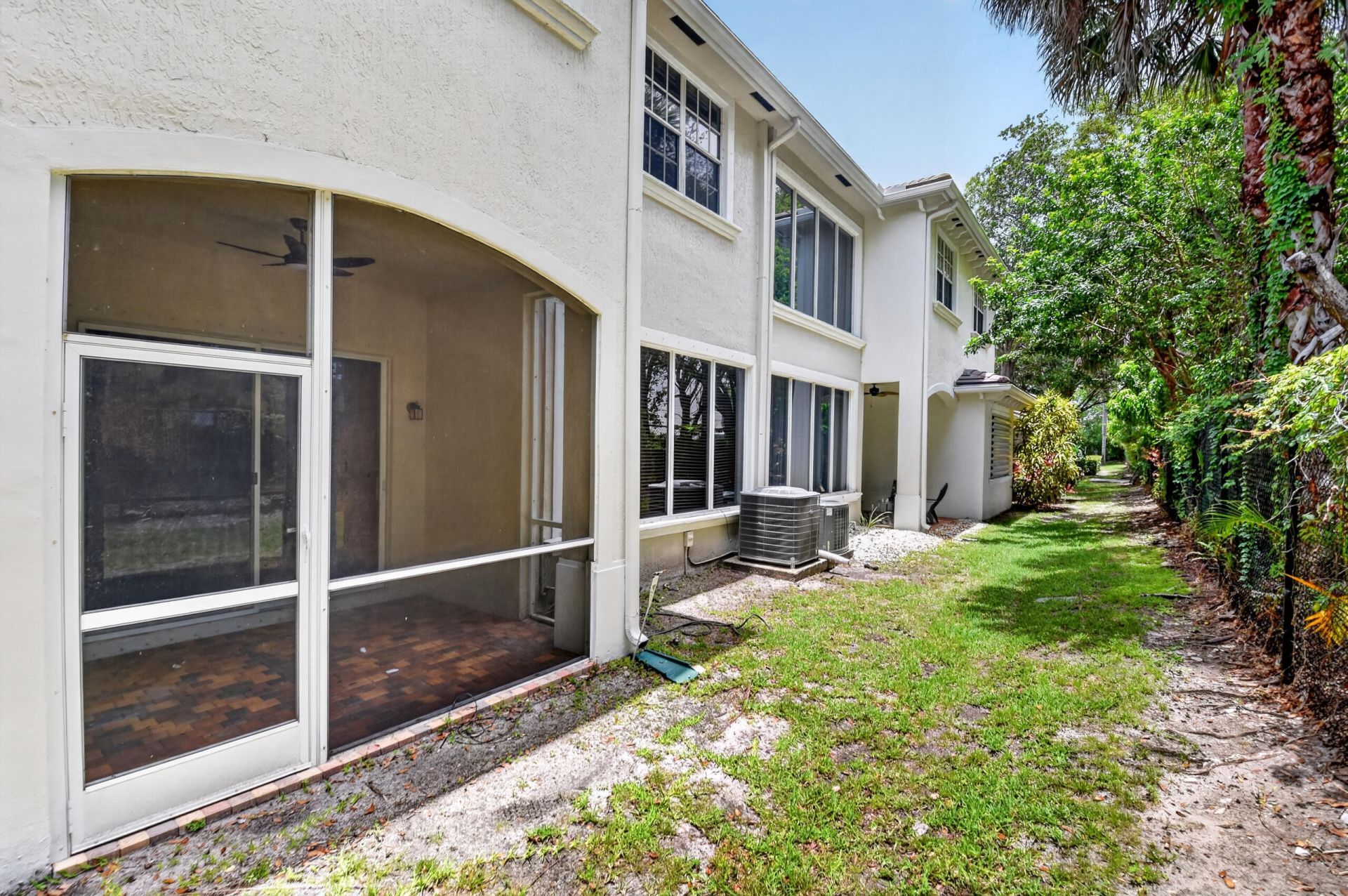 6421 Bella Circle, Unit 303, Boynton Beach, FL 33437 Photo