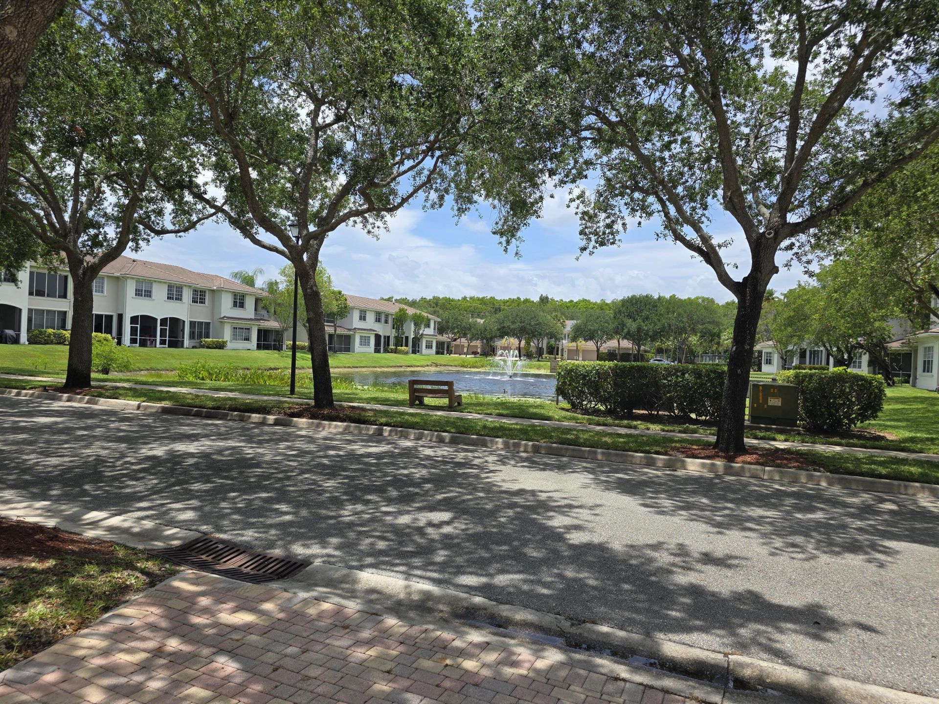 6421 Bella Circle, Unit 303, Boynton Beach, FL 33437 Photo