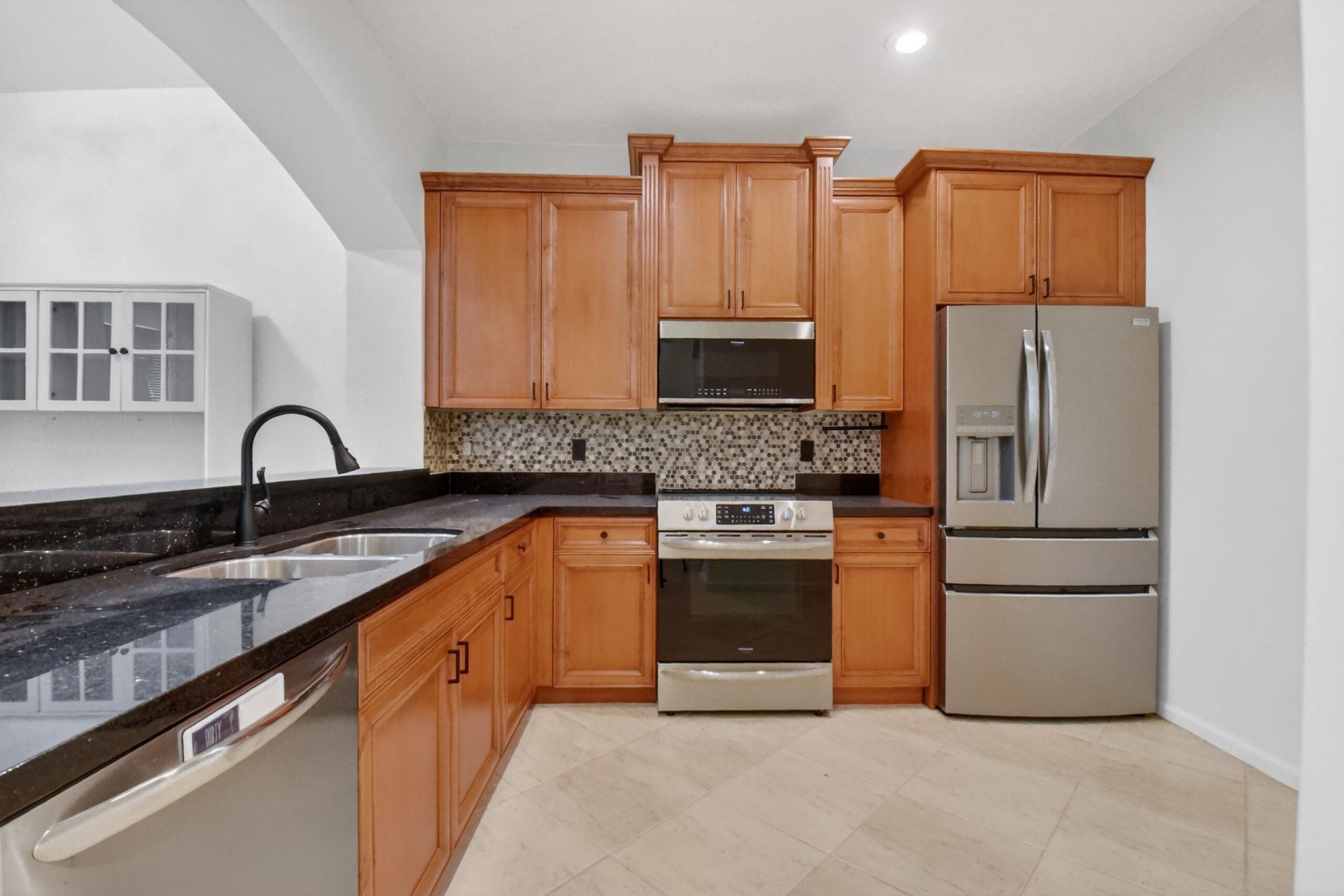 6421 Bella Circle, Unit 303, Boynton Beach, FL 33437 Photo