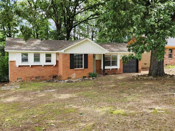 20 W Windsor Drive, Little Rock, AR 72209