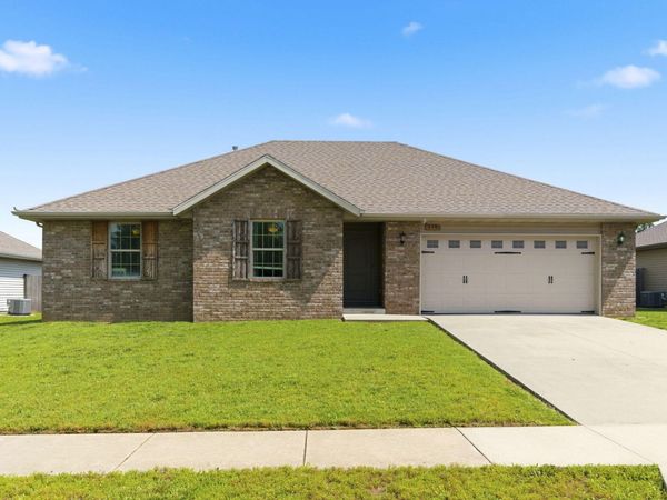 449 W Grace Street , Republic, MO 65738