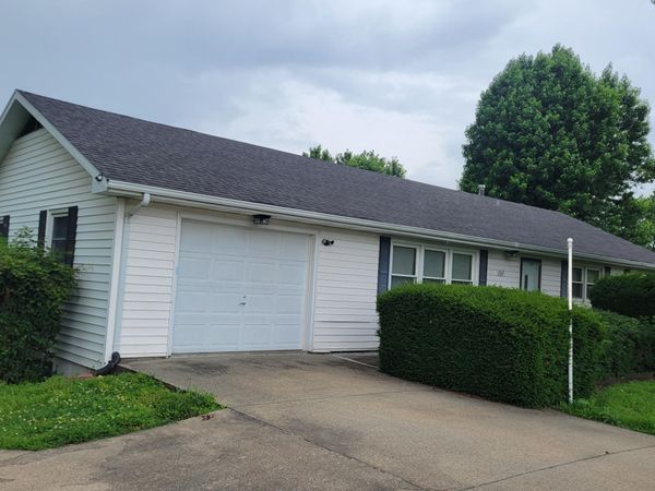 202 E Hospital Road , El Dorado Springs, MO 64744
