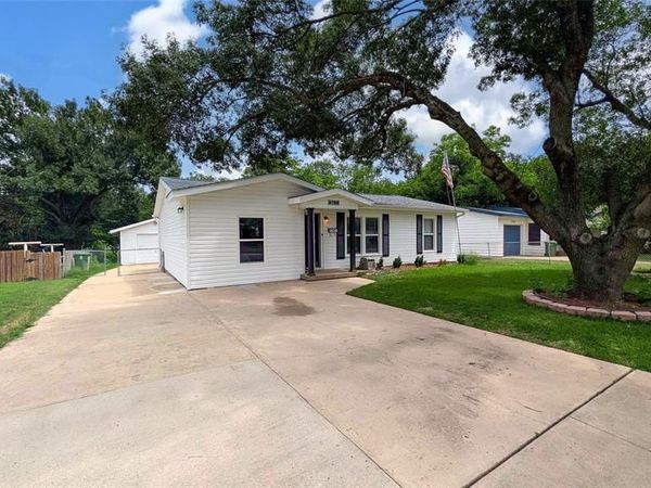 3766 Kris Street , North Richland Hills, TX 76180
