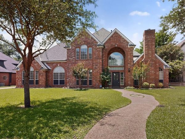 204 Country Club Drive, Heath, TX 75032