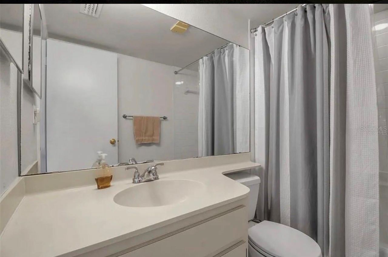 5420 Swift Road, Unit 38, Sarasota, FL 34231 Photo