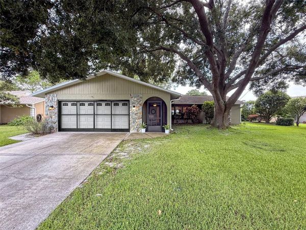 3711 ERIN BROOK DR , NEW PORT RICHEY, FL 34655