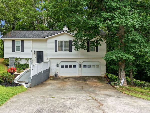 40 Cade Court, Dallas, GA 30157