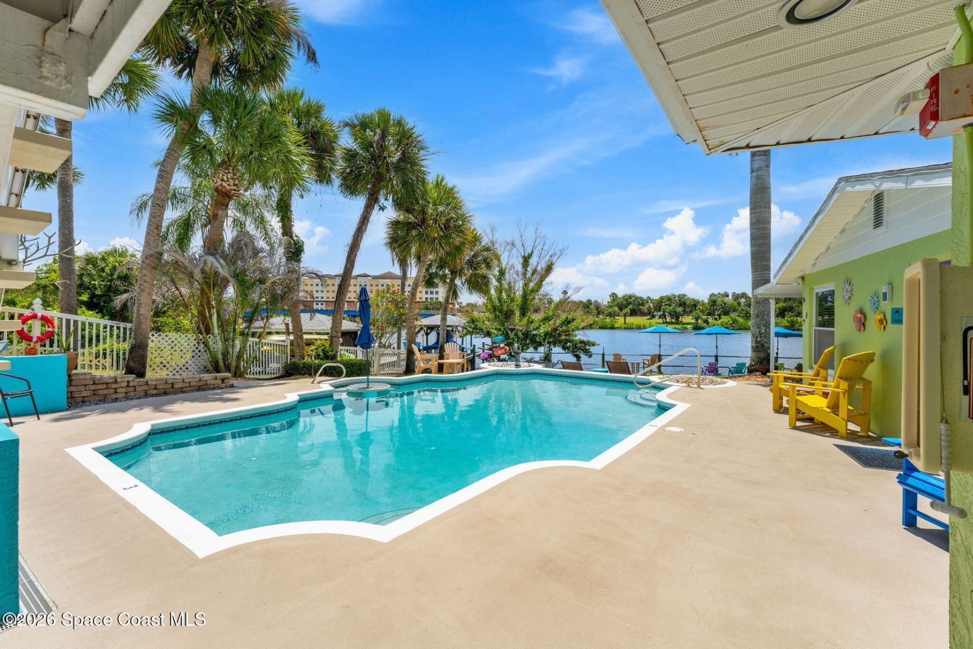 907 E Melbourne Avenue , Melbourne, FL 32901 Photo