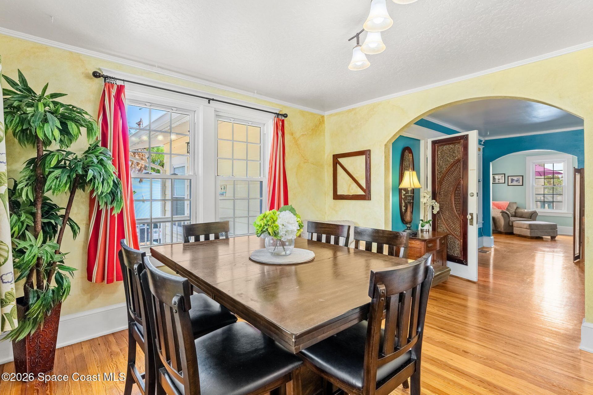907 E Melbourne Avenue , Melbourne, FL 32901 Photo