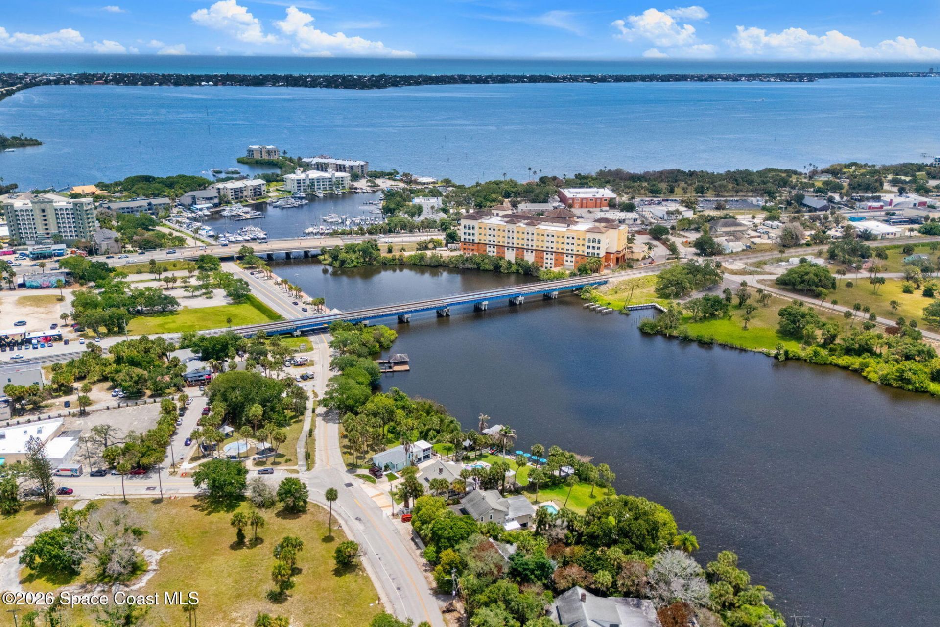 907 E Melbourne Avenue , Melbourne, FL 32901 Photo