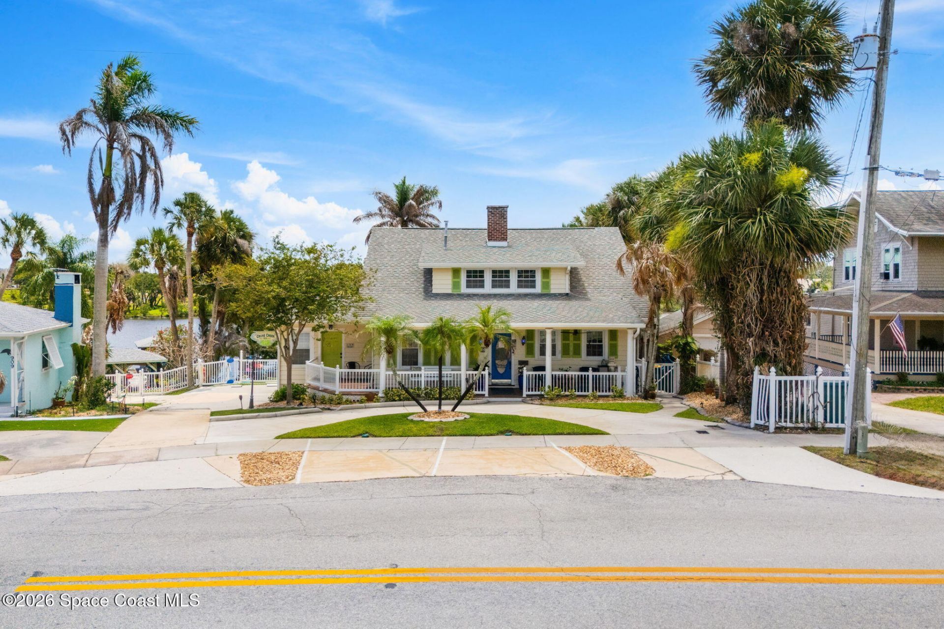 907 E Melbourne Avenue , Melbourne, FL 32901 Photo