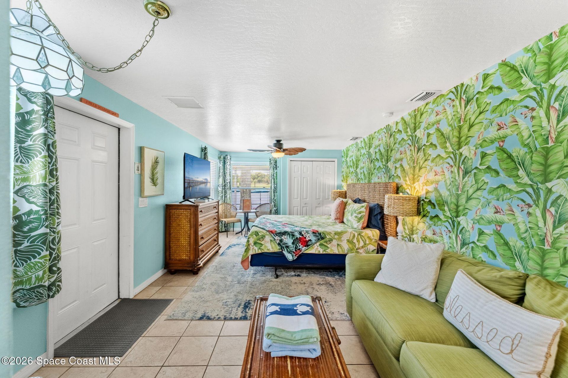 907 E Melbourne Avenue , Melbourne, FL 32901 Photo