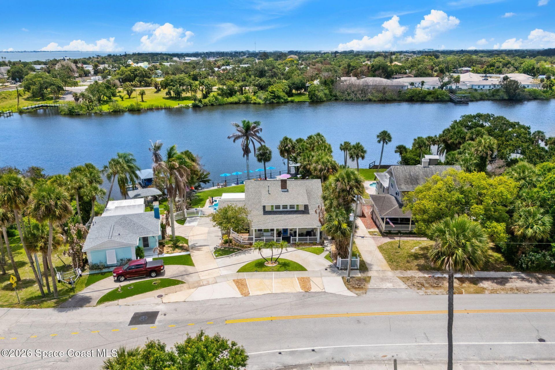 907 E Melbourne Avenue , Melbourne, FL 32901 Photo