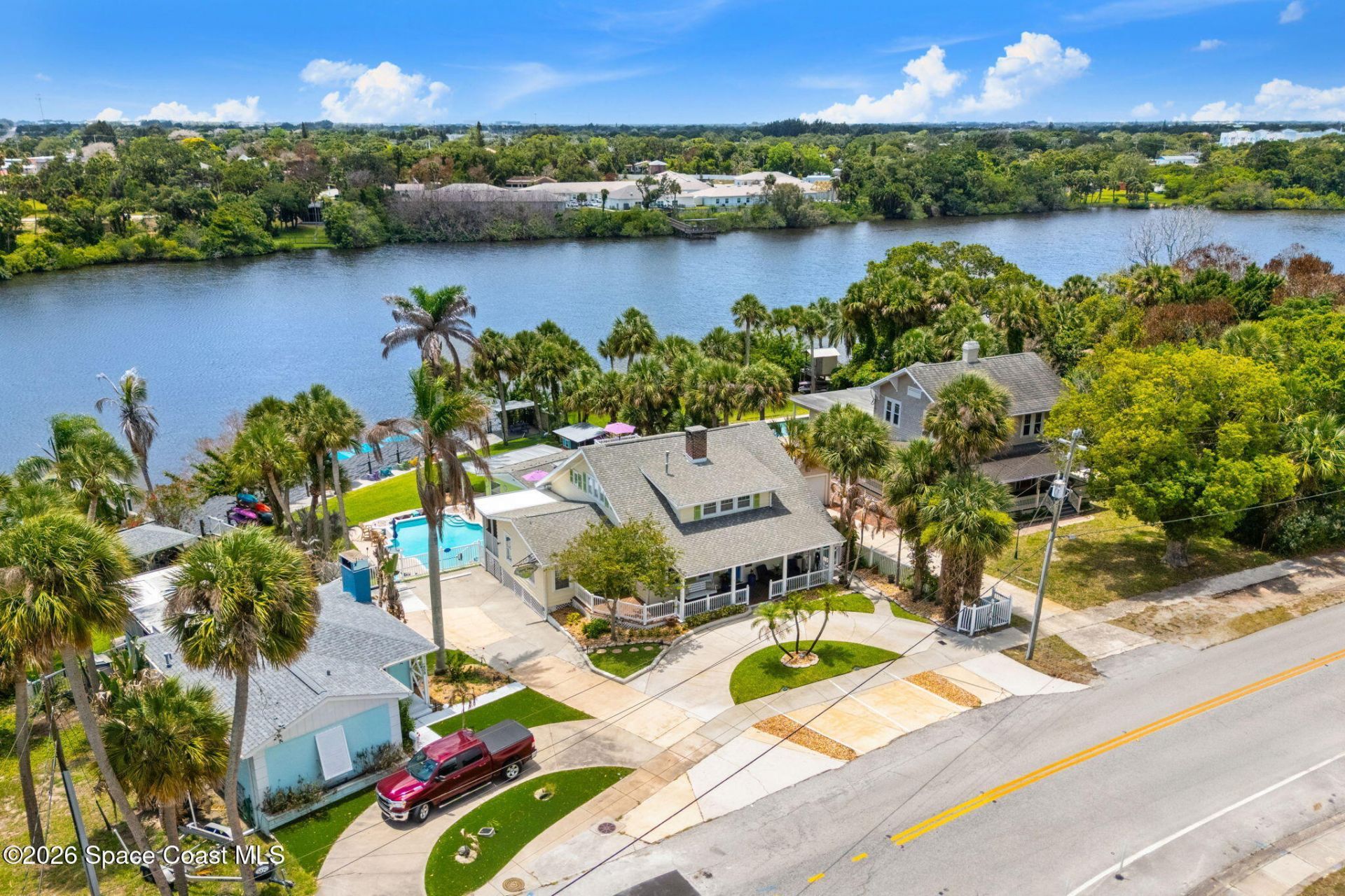907 E Melbourne Avenue , Melbourne, FL 32901 Photo