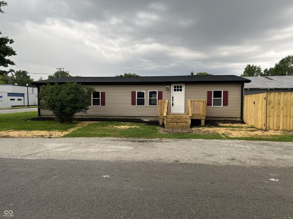 2428 S J Street, Elwood, IN 46036