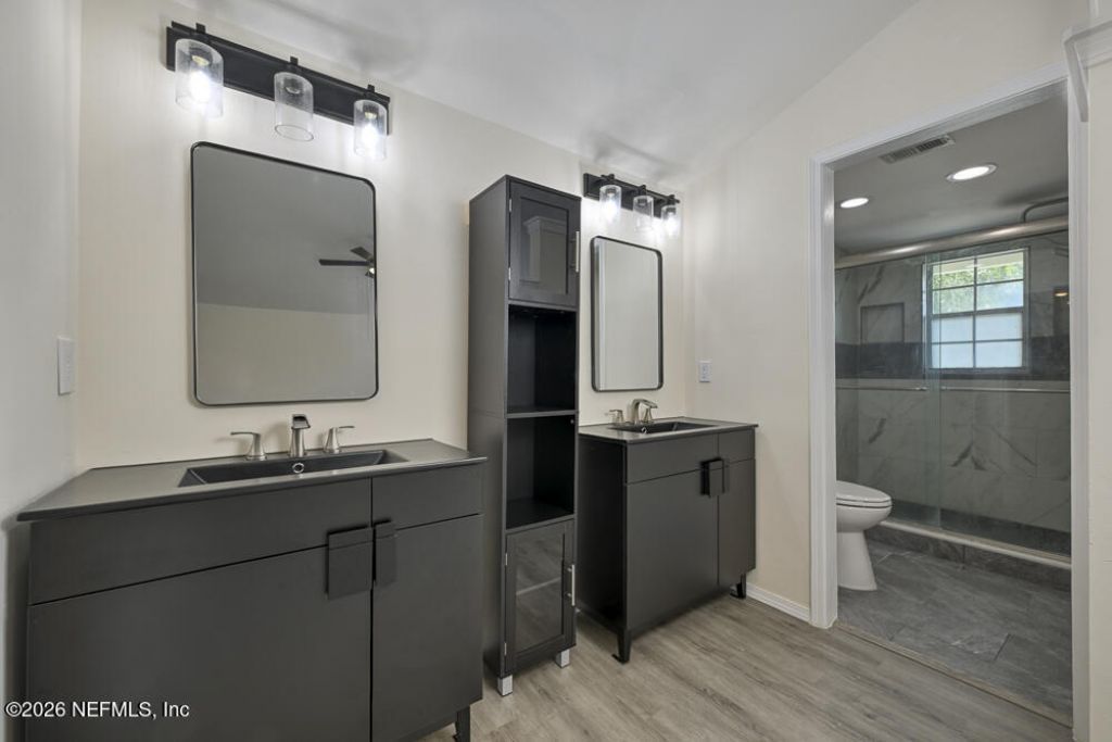7728 Lynchburg Court W, Jacksonville, FL 32277 Photo