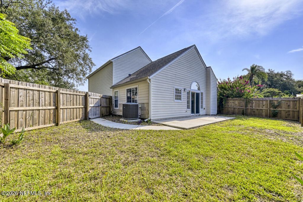 7728 Lynchburg Court W, Jacksonville, FL 32277 Photo