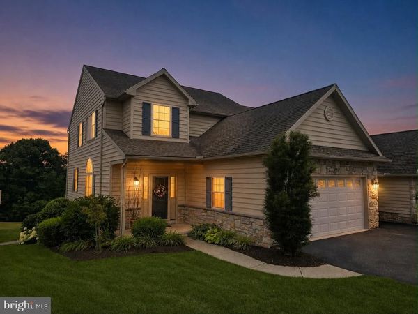 26 SOUTHWOODS DRIVE, ELIZABETHTOWN, PA 17022