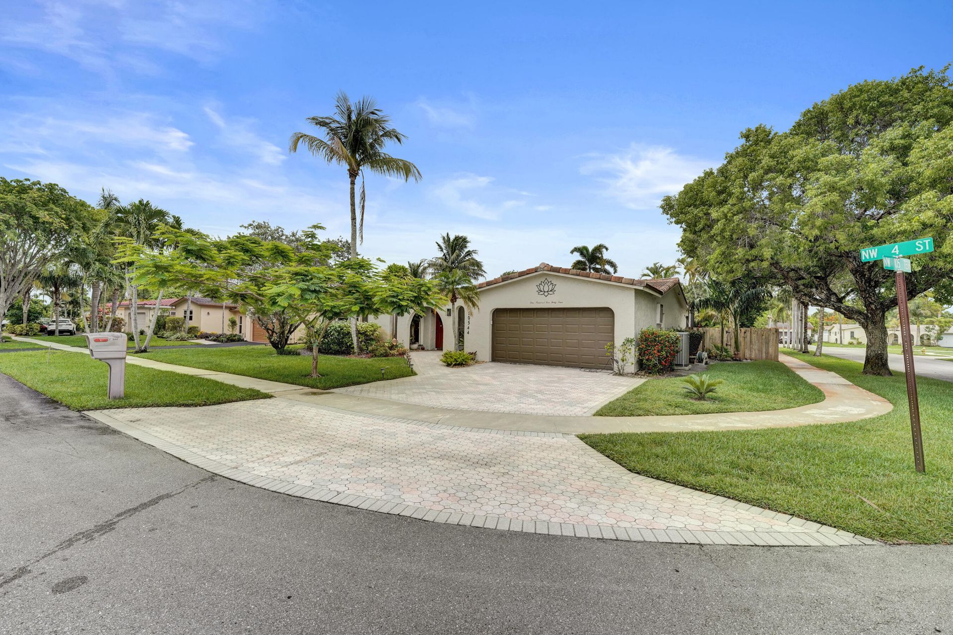 10544 NW 4th Street, Plantation, FL 33324 Photo