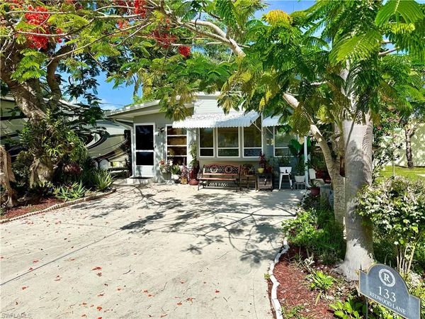133 Redwood LN , NAPLES, FL 34114