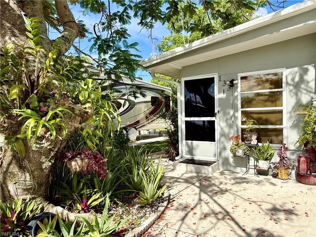 133 Redwood Ln, Naples, FL 34114 Photo