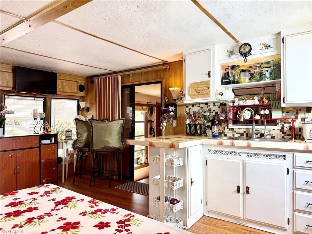 133 Redwood Ln, Naples, FL 34114 Photo