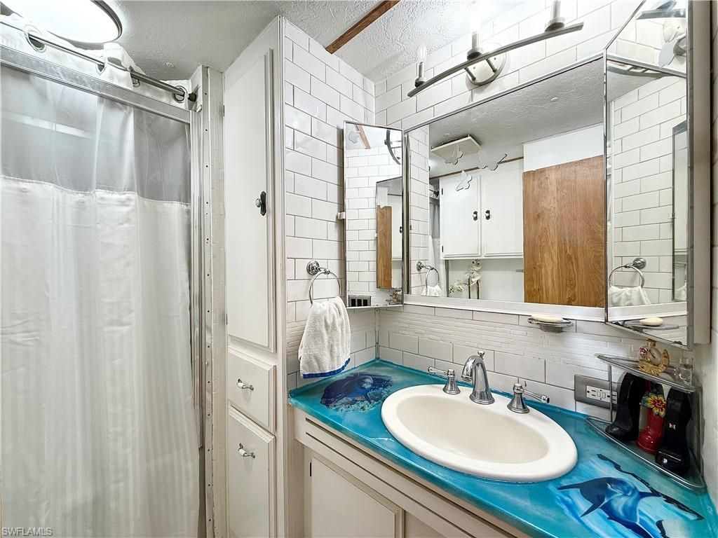 133 Redwood Ln, Naples, FL 34114 Photo