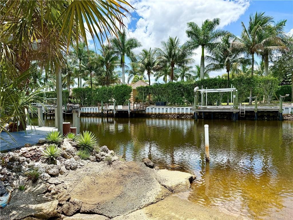 133 Redwood Ln, Naples, FL 34114 Photo