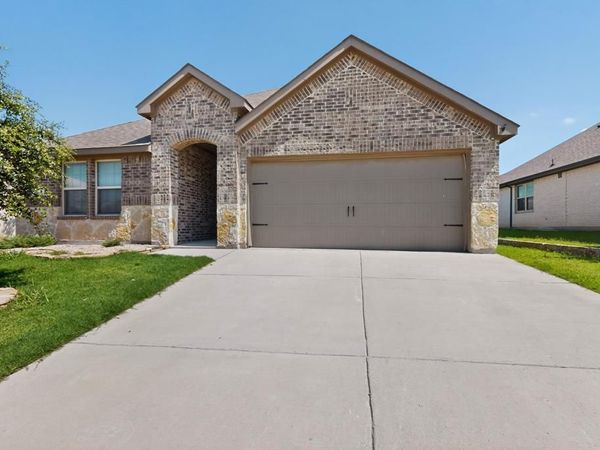 430 Forestridge Drive, Fate, TX 75087