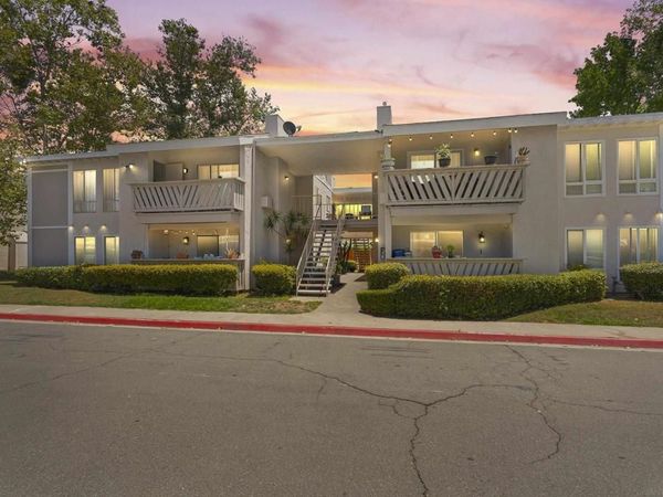 512 Sandalwood, Unit 7, Escondido, CA 92027